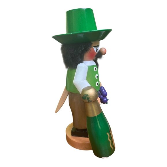 Steinbach Volkskunst Urafent Nutcracker Handmade Germany Chubby Wineseller S1337 - Picture 2 of 16